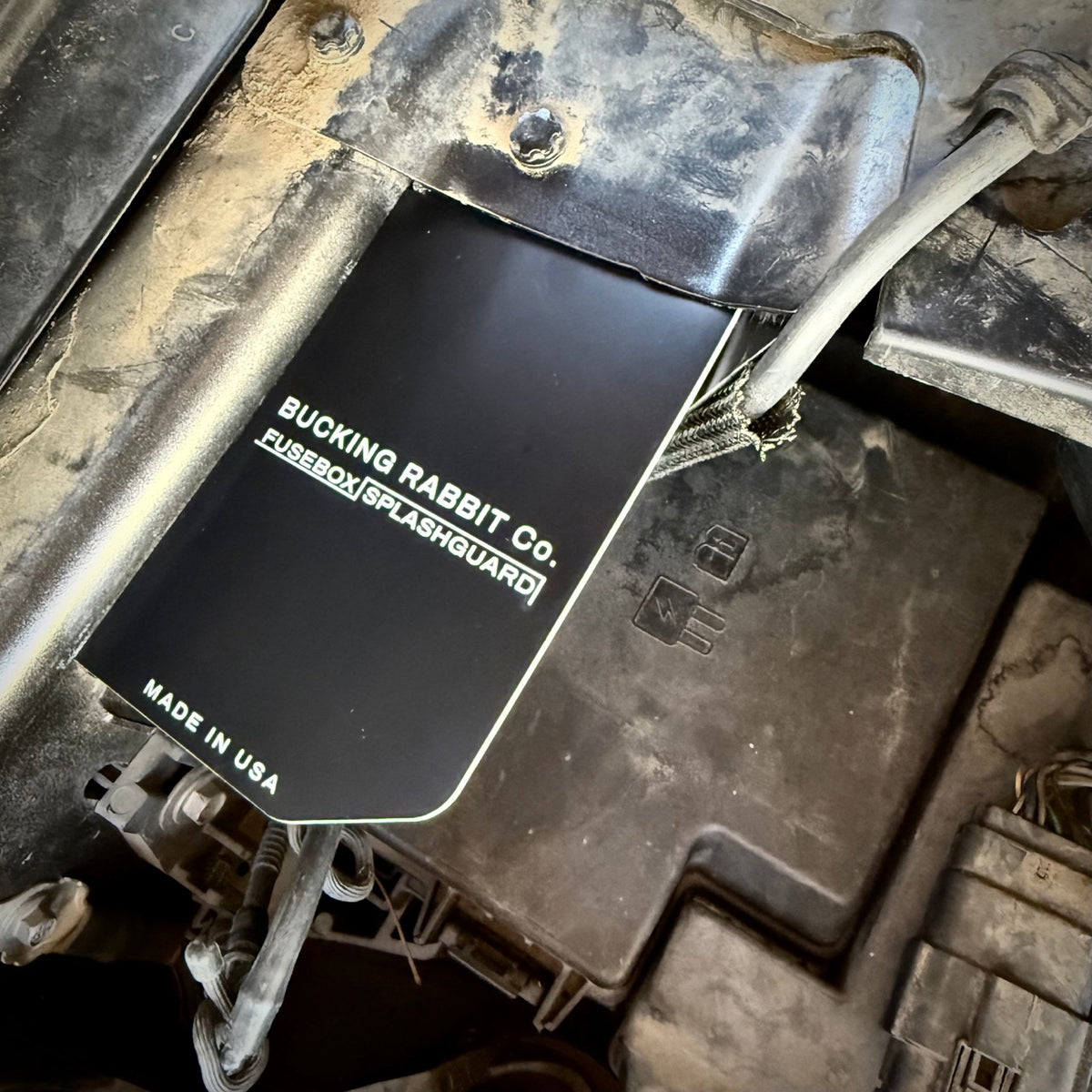Ford LIGHTNING Fuse Box Splash Guard